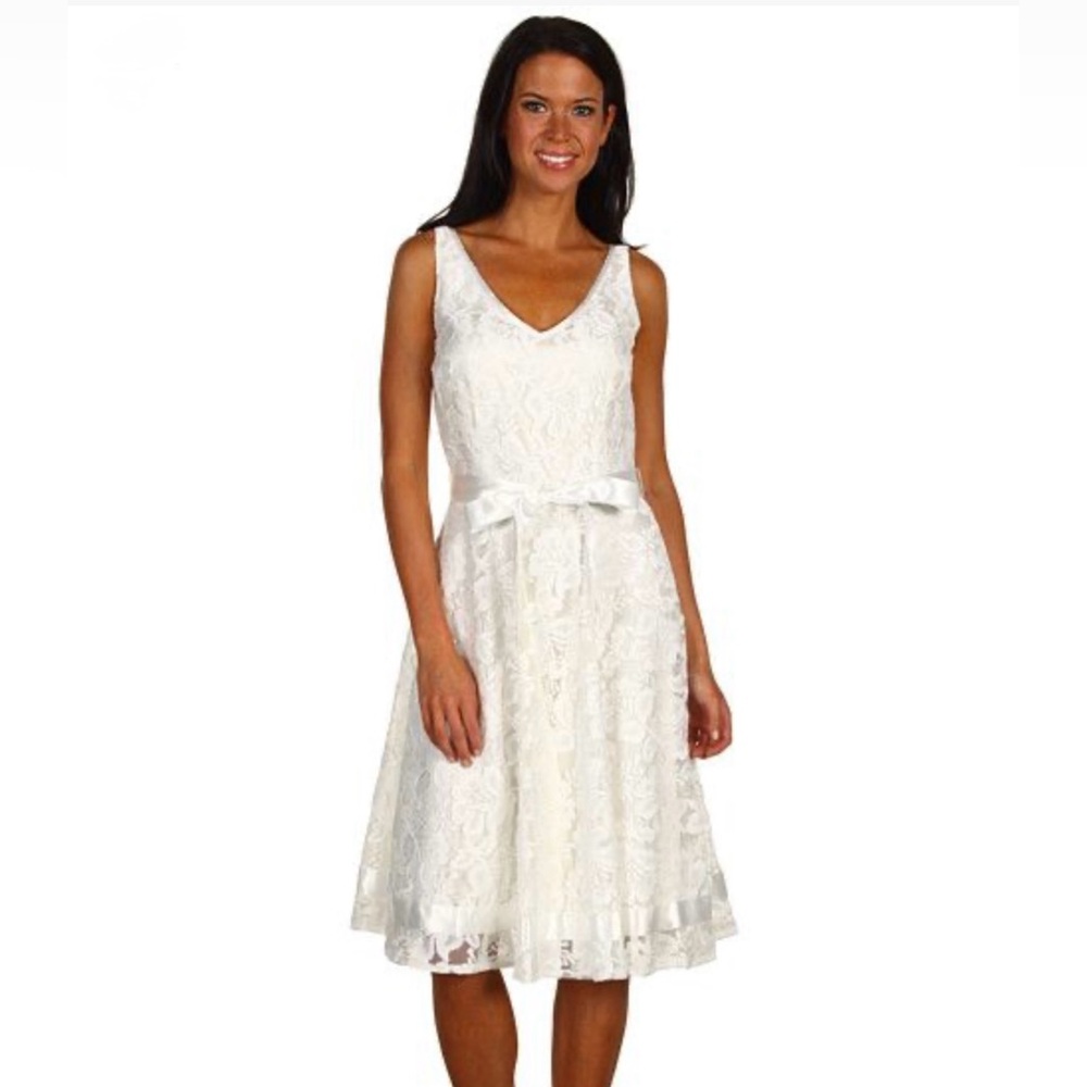 Brand New Tahari ASL Teresalee Ivory White Lace Dress - Size 8